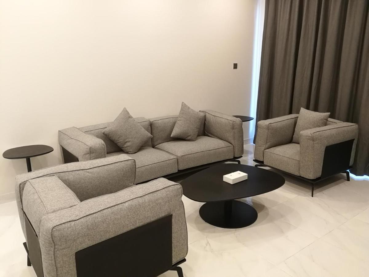 Infinity Juffair Suites Манама Экстерьер фото