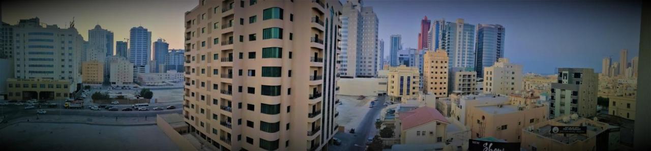 Infinity Juffair Suites Манама Экстерьер фото