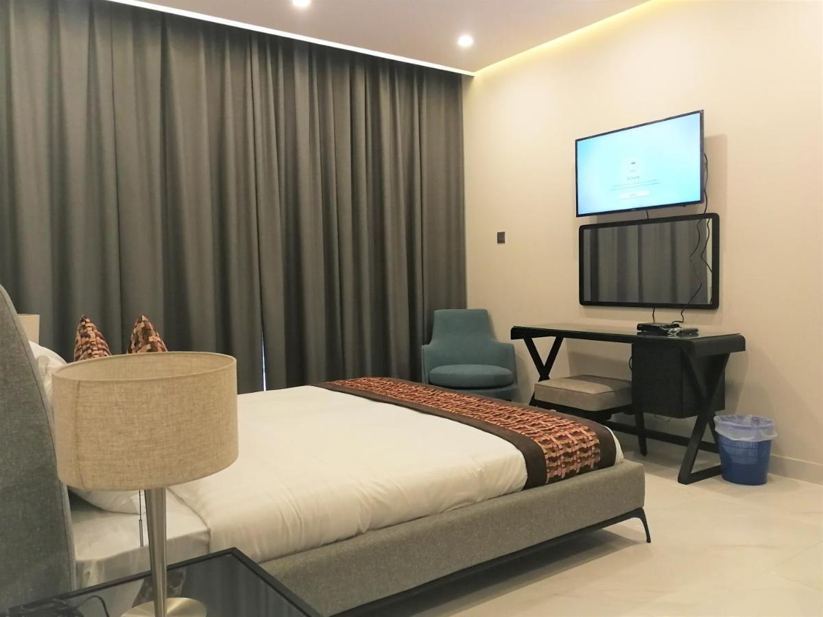 Infinity Juffair Suites Манама Экстерьер фото