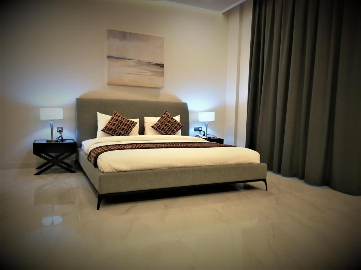 Infinity Juffair Suites Манама Экстерьер фото