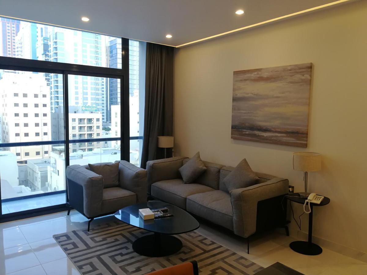 Infinity Juffair Suites Манама Экстерьер фото