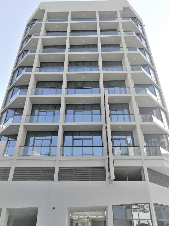 Infinity Juffair Suites Манама Экстерьер фото
